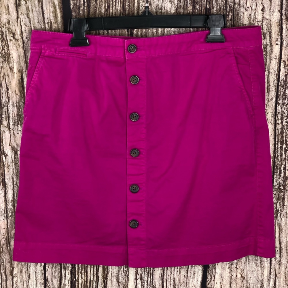 Khakis GAP Fuschia Pink Button Down Mini Skirt 8